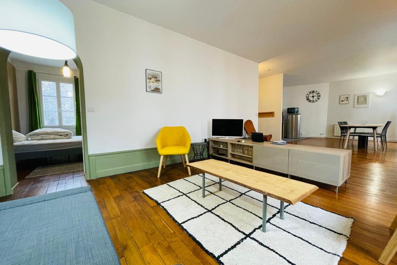 The Magnificent Bordeaux Loft In The Hyper-Center Of Tours Apartment Exterior photo
